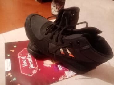 Ботинки для мальчика почти новые одевали 3 раза 40 раз lalafo.az -da Ботинки для мальчика почти новые одевали 3 раза 40 раз