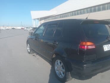 Volkswagen Golf (Mk3) – qara rəngli, 5 qapılı hetçbek. Xüsusiyyətlər lalafo.az -da Volkswagen Golf (Mk3) – qara rəngli, 5 qapılı hetçbek. Xüsusiyyətlər