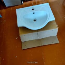 Потолок: Srochno ! 1. Rakovina - tyulpan " Cersanit". B/u v xoroshem at lalafo.az — 9 Потолок: Srochno ! 1. Rakovina - tyulpan " Cersanit". B/u v xoroshem — 9