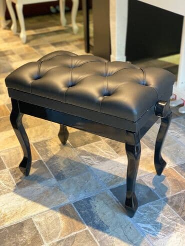 Yeni gələn oturacaqlar istənilən tərz piano və royal ilə rəng tonuna lalafo.az -da Yeni gələn oturacaqlar istənilən tərz piano və royal ilə rəng tonuna