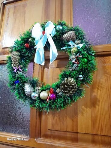 Yeni il/qış temalı dekorativ qapı çələngləri - Material və dizayn lalafo.az -da Yeni il/qış temalı dekorativ qapı çələngləri - Material və dizayn