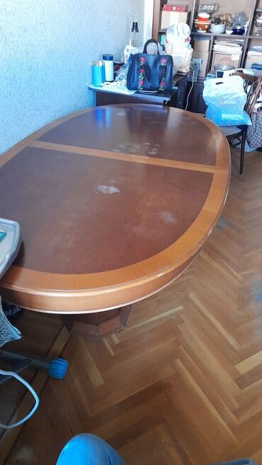 Qonaq masası, Açılmayan, Taxta, Oval masa lalafo.az -da Qonaq masası, Açılmayan, Taxta, Oval masa