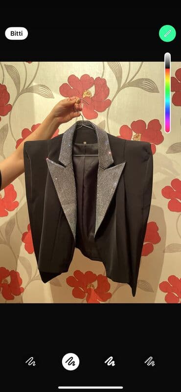 Pencek baha 200azn alinib 1 defe geyinilib yeni kimidi hec bir defekti lalafo.az -da Pencek baha 200azn alinib 1 defe geyinilib yeni kimidi hec bir defekti