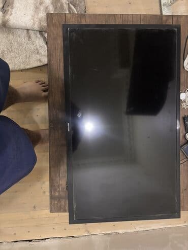 Samsung flat ekran televizor/monitor - Təxminən 32–40 düym diaqonal lalafo.az -da Samsung flat ekran televizor/monitor - Təxminən 32–40 düym diaqonal