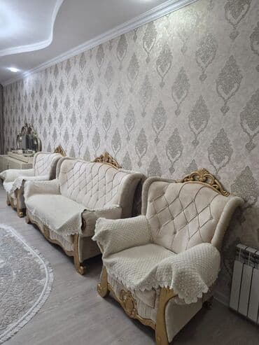 Divan lalafo.az -da Divan