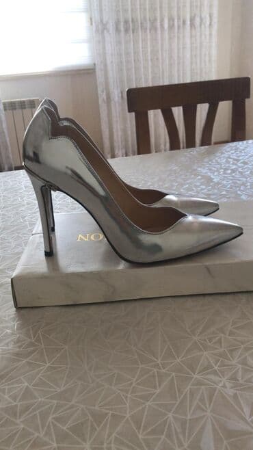 Gümüşü rəngdə qadın tuflisi - Brend/etiket: Marsel (daxili etiketdə lalafo.az -da Gümüşü rəngdə qadın tuflisi - Brend/etiket: Marsel (daxili etiketdə