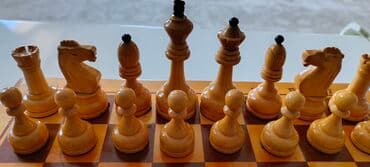 Dəbilqələr: Şəxsi kolleksiyadan.Ekskluziv-taxtanın iç tərəfində əfsanəvi Ukrayna lalafo.az -da — 22 Dəbilqələr: Şəxsi kolleksiyadan.Ekskluziv-taxtanın iç tərəfində əfsanəvi Ukrayna — 22