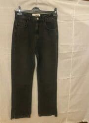 Teze geyinilmeyib 38 m razmer turkiyenindi lalafo.az -da Teze geyinilmeyib 38 m razmer turkiyenindi