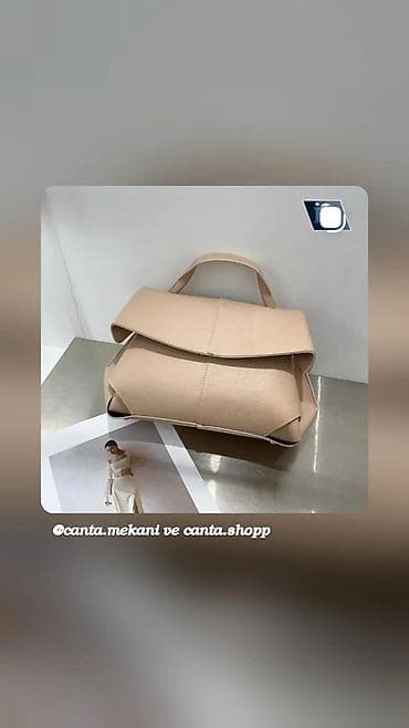 Bej rəngli zərif qadın əl çantası - Minimalist, müasir dizayn at lalafo.az Bej rəngli zərif qadın əl çantası - Minimalist, müasir dizayn