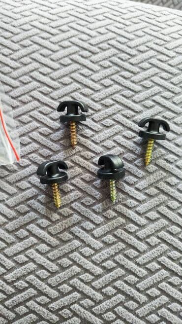 Avtomobil baqajına setka bərkidmək üçün qarmaqlar (4 ədəd) lalafo.az -da Avtomobil baqajına setka bərkidmək üçün qarmaqlar (4 ədəd)