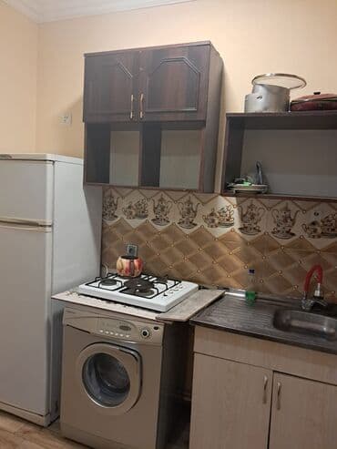 Metrolara yaxındır 1avtobusla 15dəqlik yoldur. 350 manat Ünvan Bayıl lalafo.az -da — 1 Metrolara yaxındır 1avtobusla 15dəqlik yoldur. 350 manat Ünvan Bayıl — 1