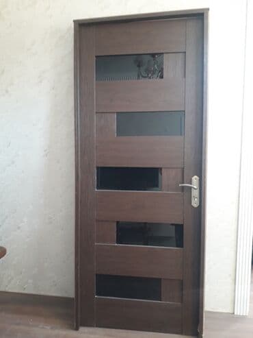 Müasir dizaynlı daxili qapı plintus,çərçivə,açar hər biri üzərindədir lalafo.az -da Müasir dizaynlı daxili qapı plintus,çərçivə,açar hər biri üzərindədir