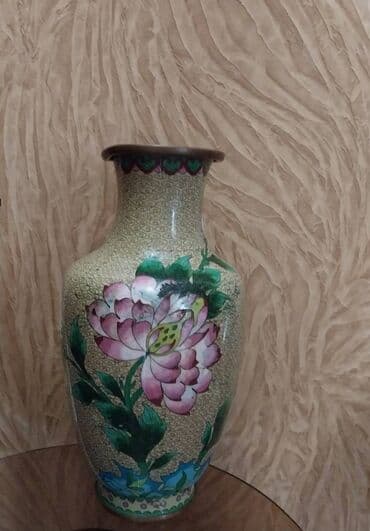 Редкая старинная советская ваза. Антиквариат. 1960-е гг. Есть lalafo.az -da Редкая старинная советская ваза. Антиквариат. 1960-е гг. Есть