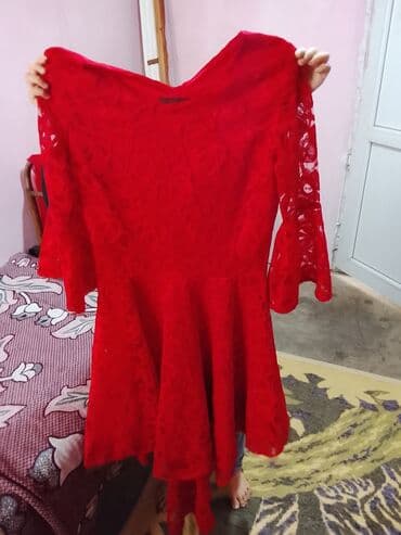 Qırmızı krujeva don - Parça: Krujeva (gül naxışlı), iç hissədə uyğun lalafo.az -da Qırmızı krujeva don - Parça: Krujeva (gül naxışlı), iç hissədə uyğun