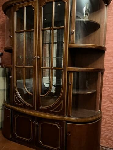Şüşəli dolab vitrini lalafo.az -da Şüşəli dolab vitrini