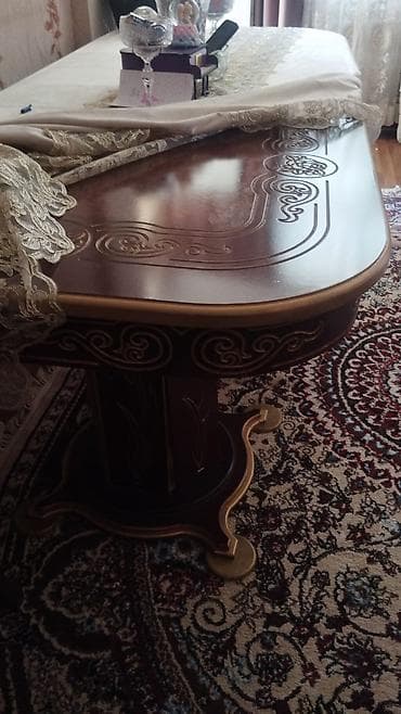 Qonaq masası, Açılmayan, Taxta, Dördbucaq masa lalafo.az -da Qonaq masası, Açılmayan, Taxta, Dördbucaq masa