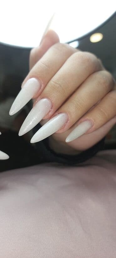 Manikür, Dırnaq qaynağı, Salonda lalafo.az -da Manikür, Dırnaq qaynağı, Salonda