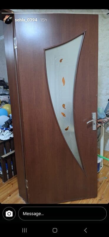 Qapı 4 ededi biri 50 azn satılır. Ölçü:205/90sm. Sökülü hazırdı Ünvan lalafo.az -da Qapı 4 ededi biri 50 azn satılır. Ölçü:205/90sm. Sökülü hazırdı Ünvan