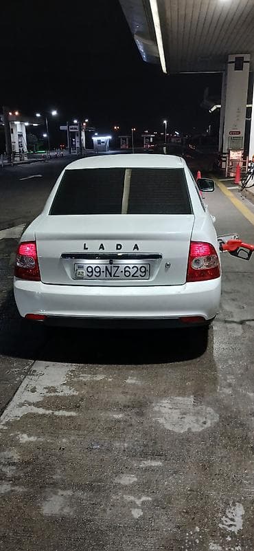 VAZ (LADA) Priora: 1.6 l | 2018 il 181450 km Sedan lalafo.az -da VAZ (LADA) Priora: 1.6 l | 2018 il 181450 km Sedan