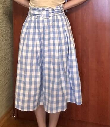 Göy-ağ dama-dama naxışlı midi ətək. - Yüksək belli dizayn - Eyni lalafo.az -da Göy-ağ dama-dama naxışlı midi ətək. - Yüksək belli dizayn - Eyni