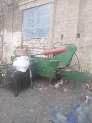 Alçipan: Hidravlik metal presi – qırıntıların sıxılıb briket və ya paket halına lalafo.az -da — 2 Alçipan: Hidravlik metal presi – qırıntıların sıxılıb briket və ya paket halına — 2