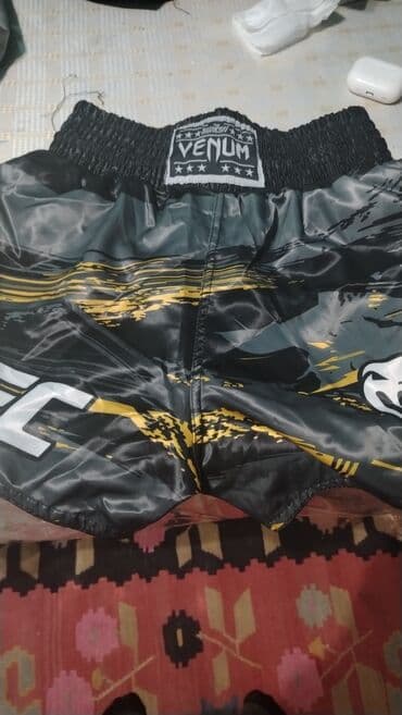 kişi şortları: Venum x UFC döyüş şortikləri - Brend: Venum (UFC kolaborasiyası) - lalafo.az -da — 2 kişi şortları: Venum x UFC döyüş şortikləri - Brend: Venum (UFC kolaborasiyası) - — 2