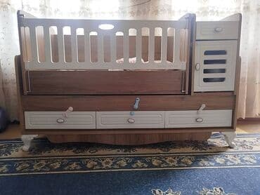 Oğlan və qız üçün, Yeni, Dördbucaq, Beşik, Dəstsiz, Matras ilə, Yellənmə mexanizm ilə lalafo.az -da Oğlan və qız üçün, Yeni, Dördbucaq, Beşik, Dəstsiz, Matras ilə, Yellənmə mexanizm ilə