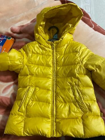 Bennetton firması 4-5 yaşa qu tükü isti 20 azn lalafo.az -da Bennetton firması 4-5 yaşa qu tükü isti 20 azn