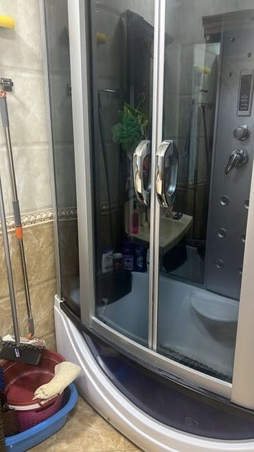 Hidromasajlı duş kabini və vanna kombi - Ön hissəsi sürüşkən qapılı lalafo.az -da Hidromasajlı duş kabini və vanna kombi - Ön hissəsi sürüşkən qapılı