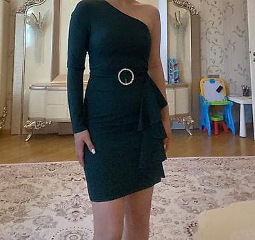 Moda evinde 250 e tikilib 30 Azne satilir.xs razmer lalafo.az -da Moda evinde 250 e tikilib 30 Azne satilir.xs razmer