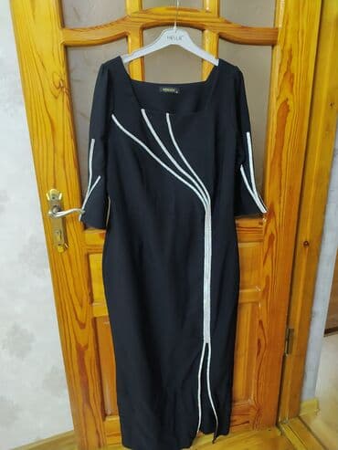 Qara rəngli, ziyafət üslubunda midi/maxi don. Kvadrat yaxa kəsimi, 3/4 lalafo.az -da Qara rəngli, ziyafət üslubunda midi/maxi don. Kvadrat yaxa kəsimi, 3/4