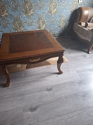 Klassik üslubda qonaq otağı mebel dəsti - Material: keyfiyyətli ağac lalafo.az -da Klassik üslubda qonaq otağı mebel dəsti - Material: keyfiyyətli ağac