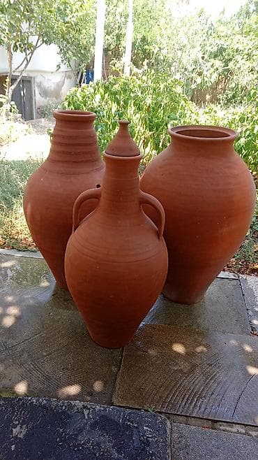 Əl işı ilə hazırlanmış böyük həcmli saxsı küplər dəsti - Material at lalafo.az Əl işı ilə hazırlanmış böyük həcmli saxsı küplər dəsti - Material
