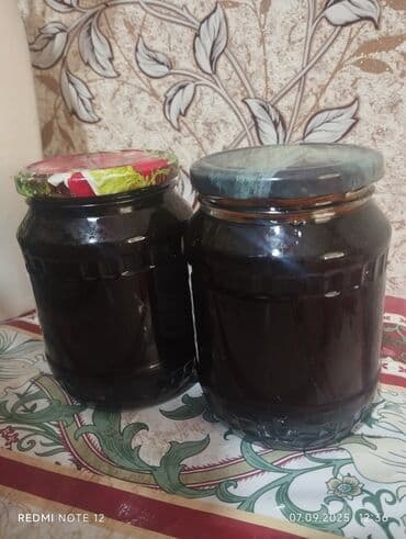 Təmiz ev şəraitində hazırlanmış tut bəhməzi istənilən sayda var lalafo.az -da Təmiz ev şəraitində hazırlanmış tut bəhməzi istənilən sayda var