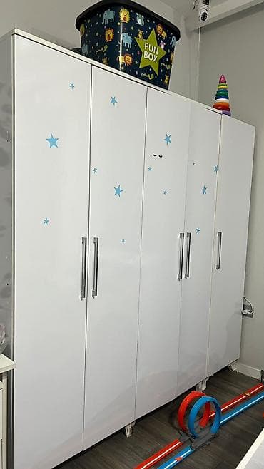 IrDolab satilir 2 metr olcu Qiymet 250 man Unvan qobu yolu 20yanvara lalafo.az -da IrDolab satilir 2 metr olcu Qiymet 250 man Unvan qobu yolu 20yanvara