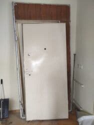 İşlənmiş Giriş qapısı Petlə ilə, Zəmanətsiz, Ünvandan götürmə lalafo.az -da İşlənmiş Giriş qapısı Petlə ilə, Zəmanətsiz, Ünvandan götürmə