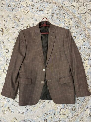 S.M razmere uyğun kişi pencəyi yeni kimidir 20 azn lalafo.az -da S.M razmere uyğun kişi pencəyi yeni kimidir 20 azn