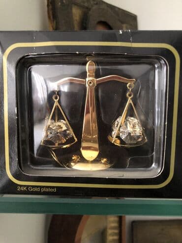 Виниажные сувениры Сваровски золотым покрытием lalafo.az -da Виниажные сувениры Сваровски золотым покрытием