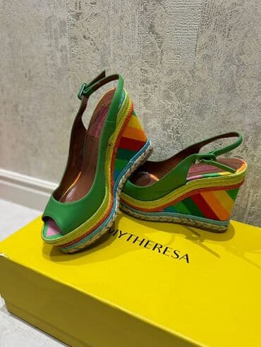 Rəngarəng platformalı sandal/espadril - Model: Açıq burunlu, arxa lalafo.az -da Rəngarəng platformalı sandal/espadril - Model: Açıq burunlu, arxa