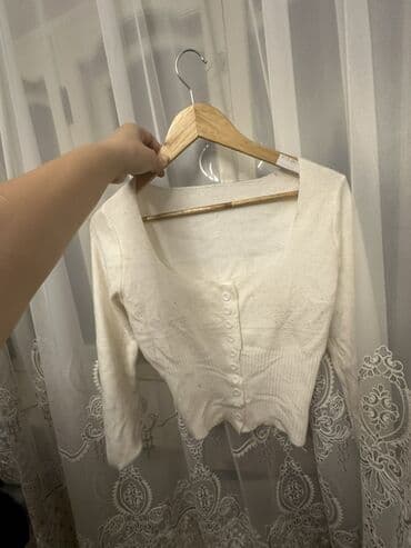 Bütün koftalar 7azn ikinci əl🆘🆘 lalafo.az -da Bütün koftalar 7azn ikinci əl🆘🆘