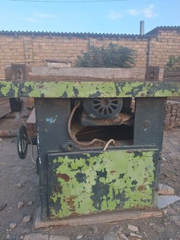 Ağac emalı üçün stolüstü dairəvi mişar (sənaye tipli) - Güclü lalafo.az -da Ağac emalı üçün stolüstü dairəvi mişar (sənaye tipli) - Güclü