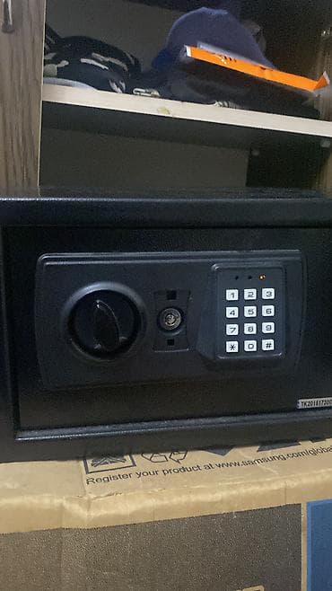 Elektron şifrəli seyf - Rəqəmsal klaviatura ilə açılış: 0–9 lalafo.az -da Elektron şifrəli seyf - Rəqəmsal klaviatura ilə açılış: 0–9