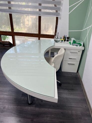 Ofis masasi, ideal veziyyetdedir. 3 eded qalib lalafo.az -da Ofis masasi, ideal veziyyetdedir. 3 eded qalib