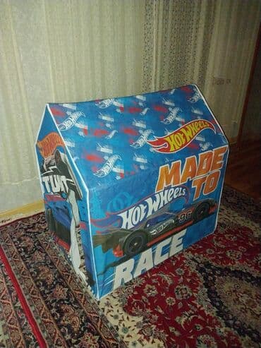 Uwaq cadirlari iridi uwaq icinde rahatliqla oturub oynuya bilir lalafo.az -da Uwaq cadirlari iridi uwaq icinde rahatliqla oturub oynuya bilir