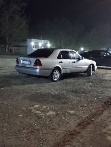 Mercedes-Benz 250: 2.5 l | 1995 il Sedan lalafo.az -da Mercedes-Benz 250: 2.5 l | 1995 il Sedan