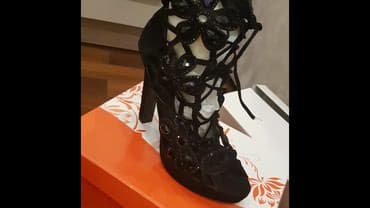 Ölçü: 40, İşlənmiş lalafo.az -da Ölçü: 40, İşlənmiş