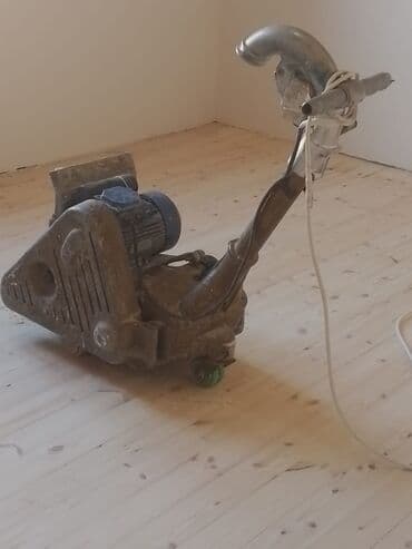 Döşəmə cilalayan rus malı az işlənmiş əla vəziyyətdədir heç bir lalafo.az -da Döşəmə cilalayan rus malı az işlənmiş əla vəziyyətdədir heç bir