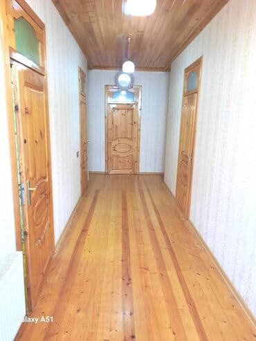 4 otaqlı, 132 kv. m, Yeni təmirli lalafo.az -da 4 otaqlı, 132 kv. m, Yeni təmirli