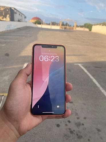 IPhone Xs Max, 256 GB, Qırmızı, Simsiz şarj lalafo.az -da IPhone Xs Max, 256 GB, Qırmızı, Simsiz şarj