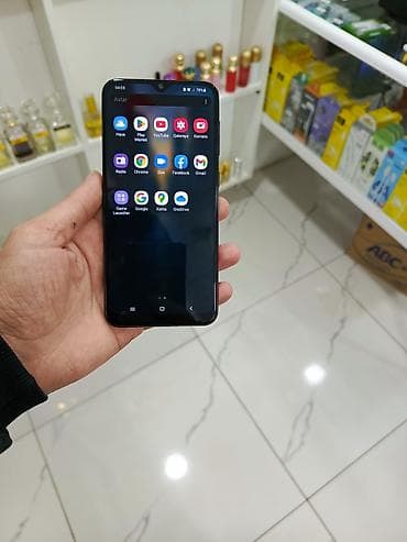 Samsung Galaxy A30, 32 GB, rəng - Qara, İki sim kartlı lalafo.az -da Samsung Galaxy A30, 32 GB, rəng - Qara, İki sim kartlı